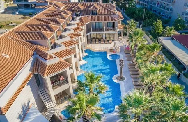 Palazetto Suites Zakynthos - Dış Mekan