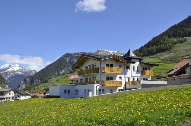 Palazi Apartments und Spa - Dış Mekan