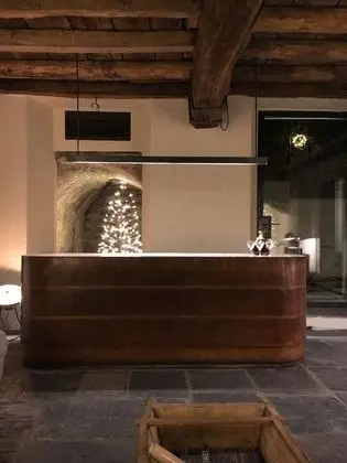 Palazzo Albricci Peregrini - Lobi