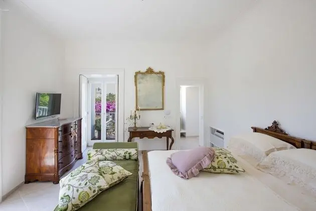 Palazzo Cacace - Oda