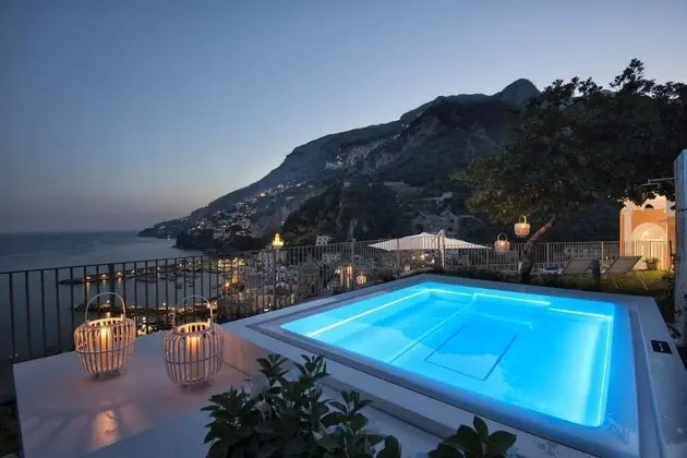 Palazzo Casanova With Sea View Jacuzzi Terraces Breakfast and Air Conditioning