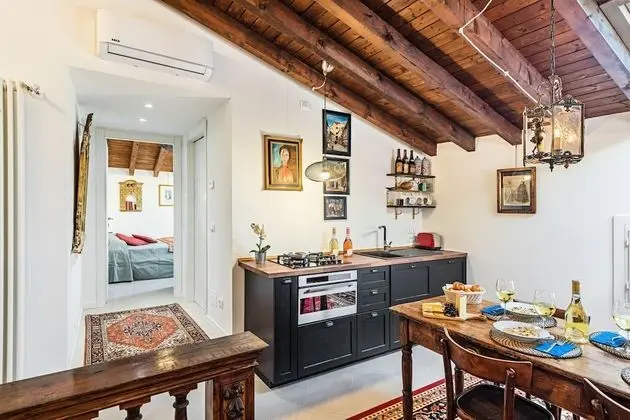 Palazzo Cominelli 2P 23 Apartment by Wonderful Italy - Oda