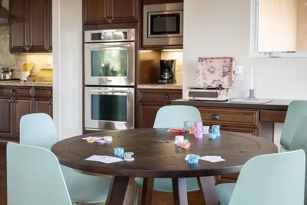 Palazzo Del Sol By Avantstay Breathtaking Home w/ Mountain Views & Hot Tub - İç Mekan