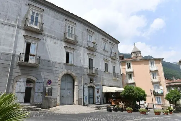 Palazzo Ducale Pironti - Dış Mekan