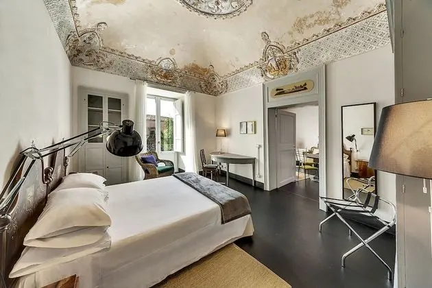 Palazzo Melfi Suite - Hotel