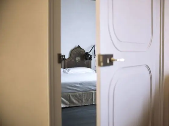 Palazzo Melfi Suite - Hotel - Oda