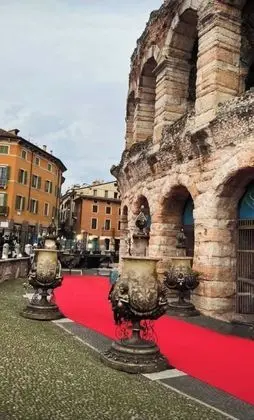 Palazzo Ponte Pietra - Dış Mekan