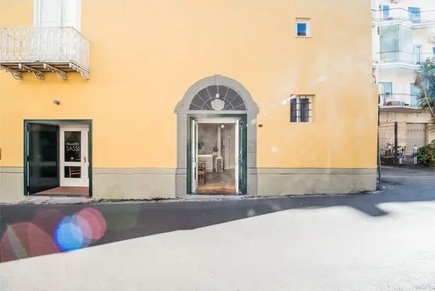 Palazzo Sassi - Lobi
