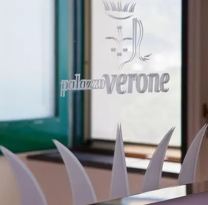 Palazzo Verone - Genel