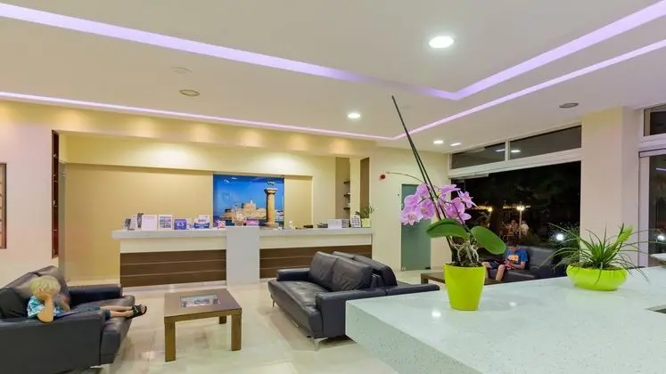 Paleos apartments - Lobi