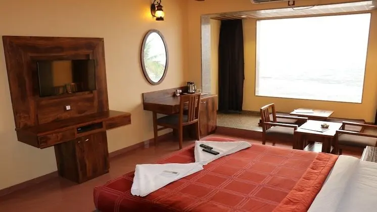 Palette - Hotel Ocean Inn