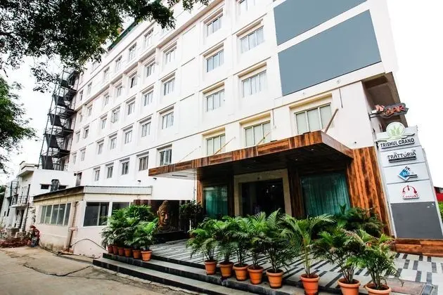 Palette - Hotel Trishul Grand