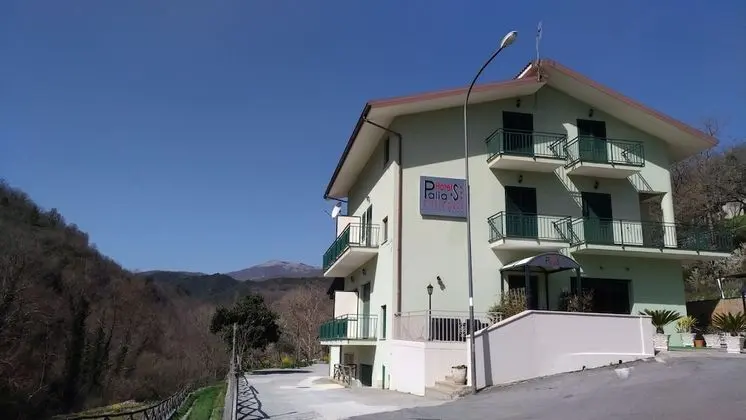 Palia's Hotel