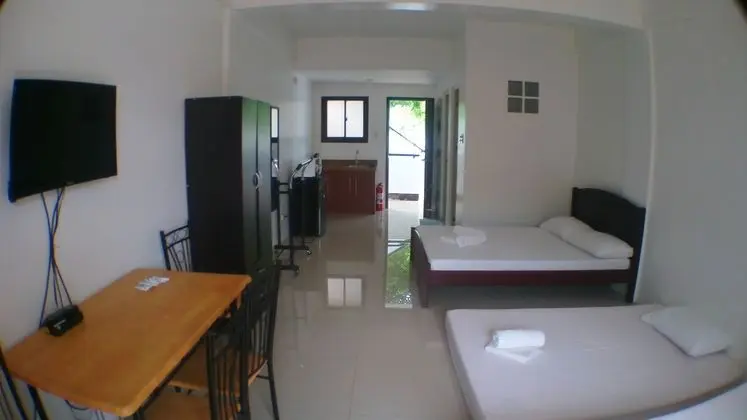 PALINES APARTMENT AND GUESTHOUSE - Mutfak