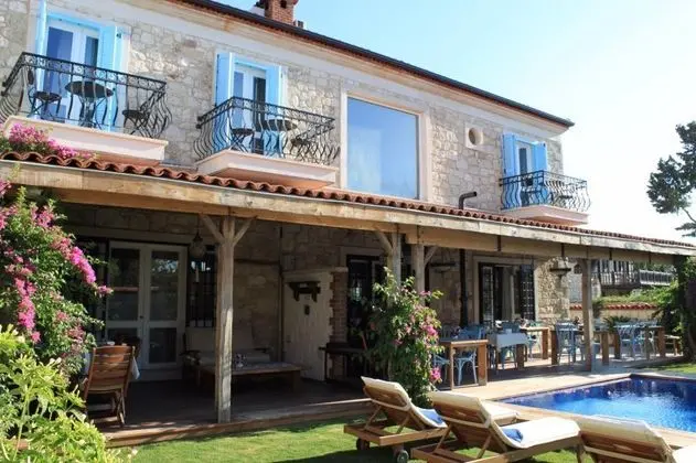 Palm Alaçatı Boutique Hotel - Açık Havuz