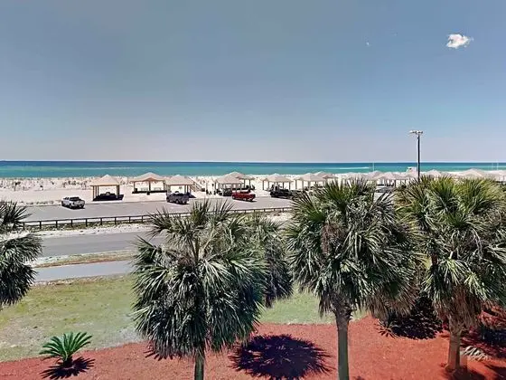 Palm Beach Club #236 - Plaj