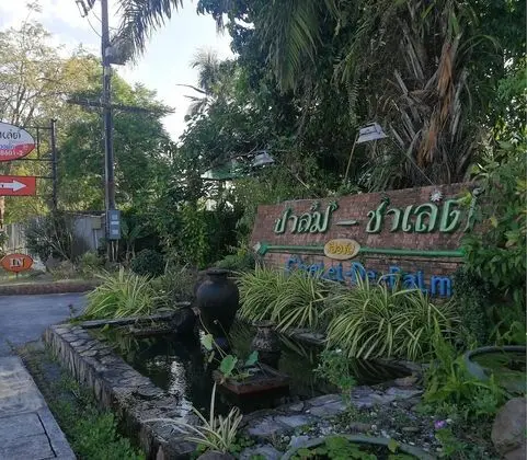 Palm Chalet Resort