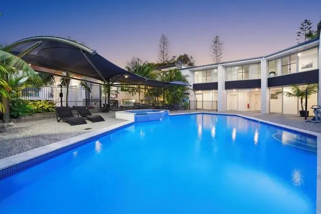 Palm Court Motor Inn - Havuz
