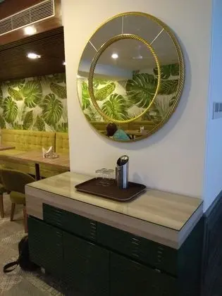 Hotel Palm Greens - Yerinde Yemek