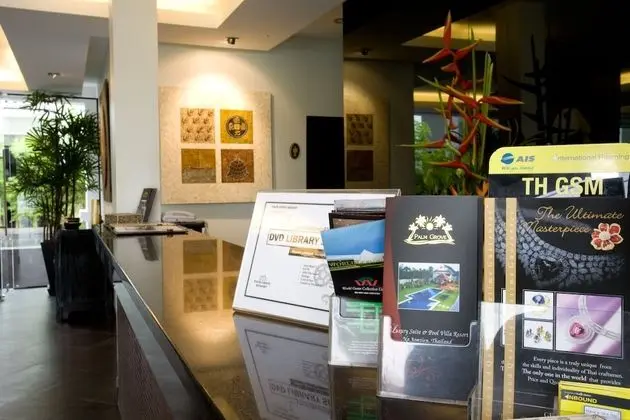 Palm Grove Resort - Lobi