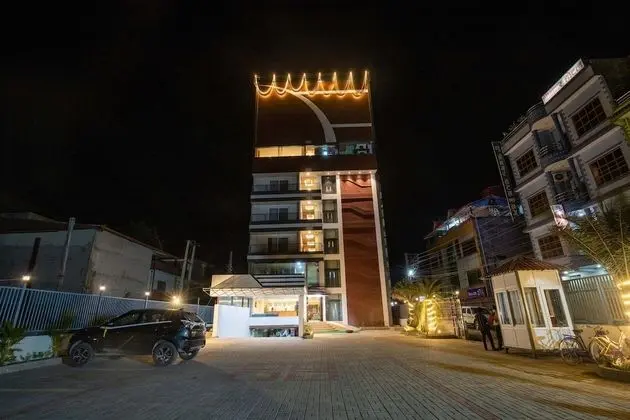 Hotel Palm International