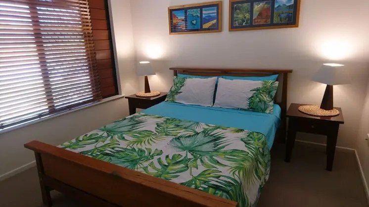 Palm Lakeside - Bowen, Whitsundays Wifi Netflix Private Cool Luxury - Oda