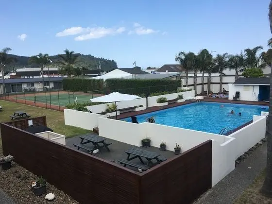 Palm Pacific Resort and Motel - Havuz