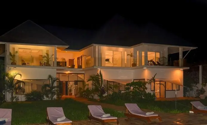 Palm Residence by Amazing Zanzibar