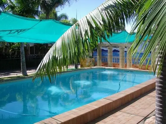 Palm Waters Holiday Villas - Havuz