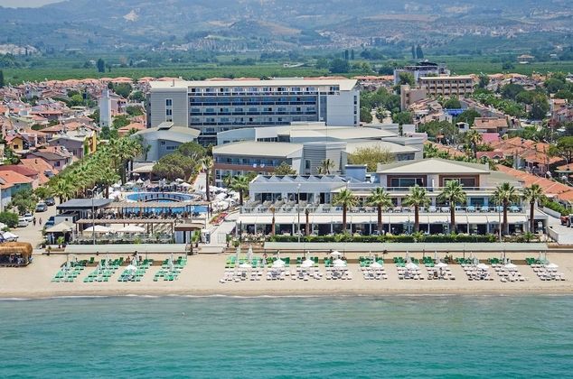 Palm Wings Beach Resort & Spa Kusadasi- All InclusiveFotoğrafı