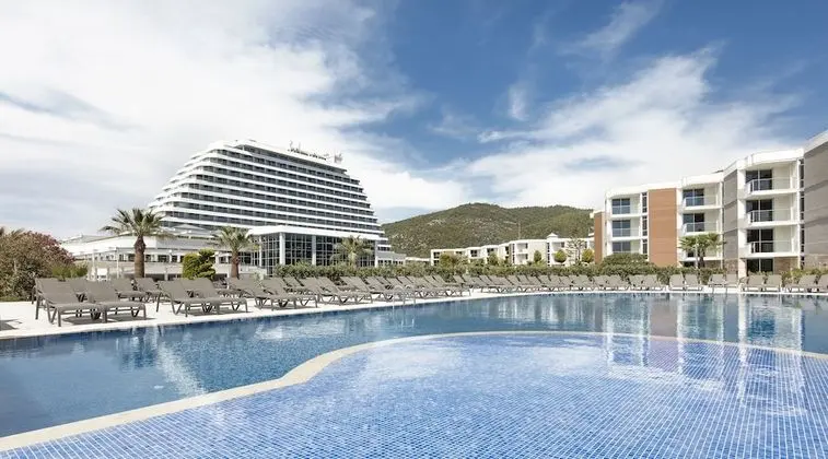 Palm Wings Ephesus Beach Resort - Havuz