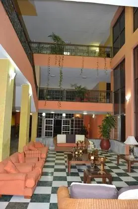 Hotel Palmarena Plaza - Lobi