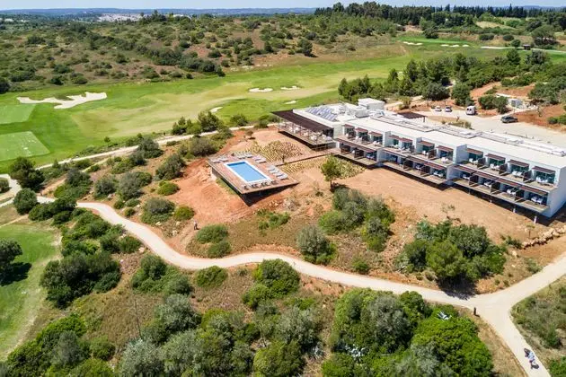 Palmares Beach House Hotel