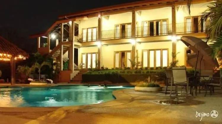 Hotel Palmeras Carrillo Beach - Dış Mekan