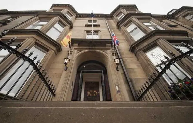 Palmerston Suites    