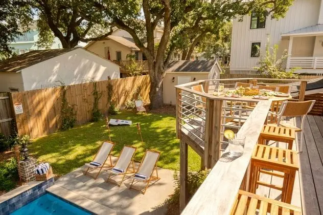 Palmetto by Avantstay Gorgeous Character Home w/ Pool, Sun Room & Pool Table! - İç Mekan
