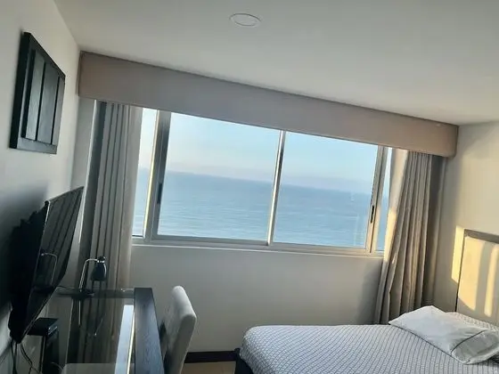 Palmetto Condos 2402 - Oda