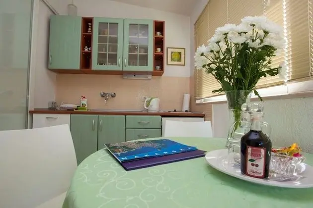Palmina - Comfort Apartment - A3 Lila - Oda Düzeni