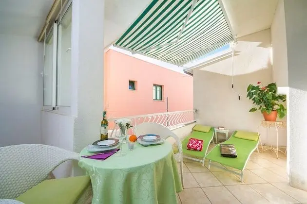 Palmina - Comfort Apartment - SA4 Bijeli