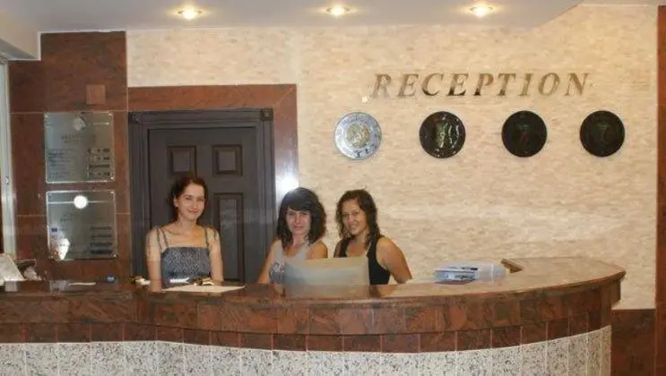 Palmira Hotel - Lobi