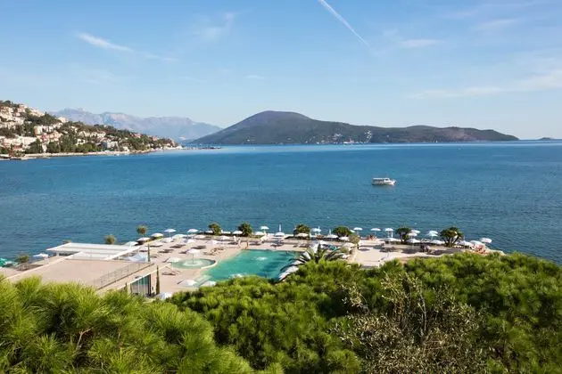 Palmon Bay Hotel & Spa