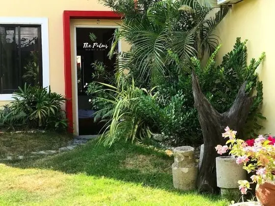 The Palms Resort & Bar - Lobi