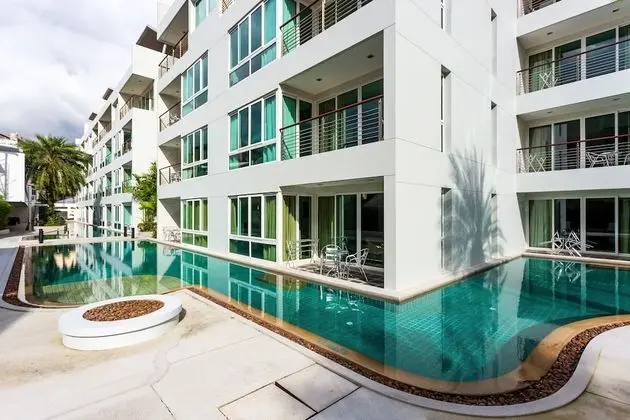 The Palms Kamala by Lofty