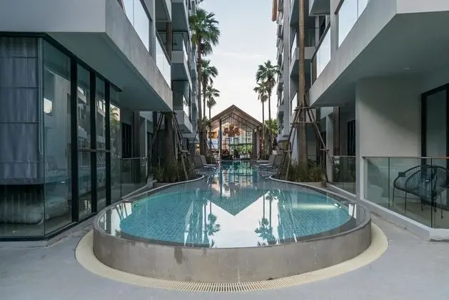 Palmyrah Surin - 300 Meters to the Beach Brand new Luxury Condo