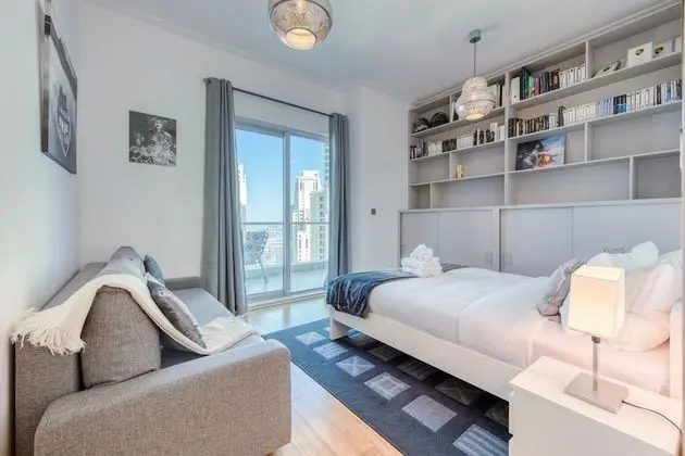 Paloma Tower 3705 - Oda