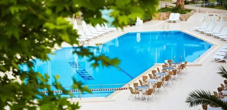 Pam Thermal Hotel & Clinic Spa - Havuz