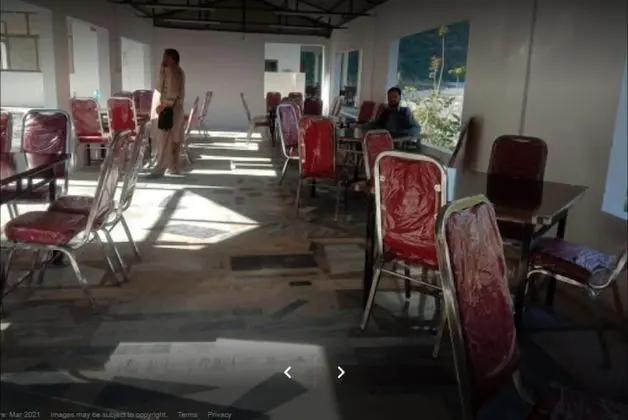 Pameer Continental Hotel And Restaurant - Yerinde Yemek