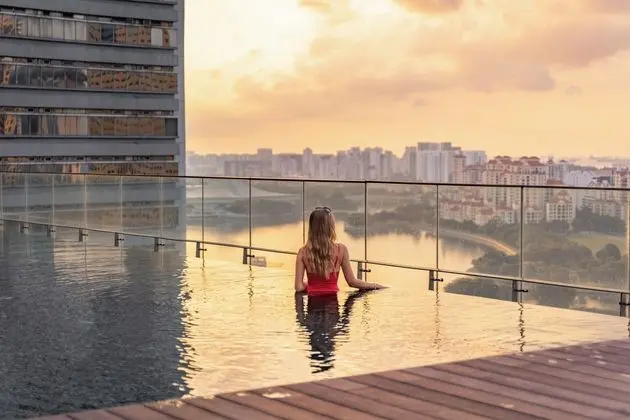 Pan Pacific Serviced Suites Beach Road - Havuz
