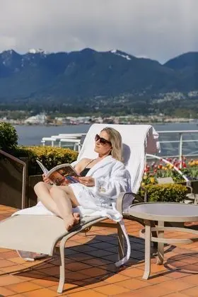 Pan Pacific Vancouver - Havuz