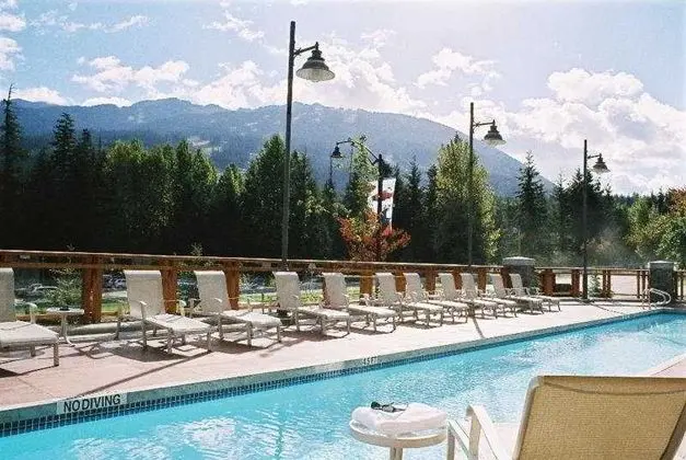 Pan Pacific Whistler Village Centre